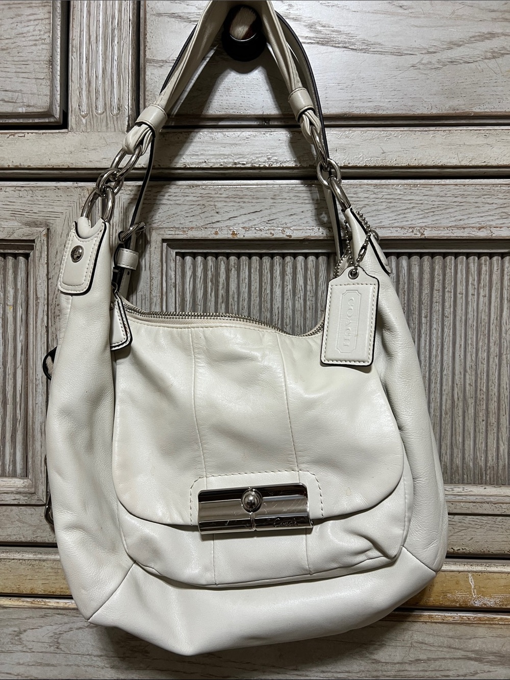 Coach White Leather Shoulder Bag with Silver Hardware